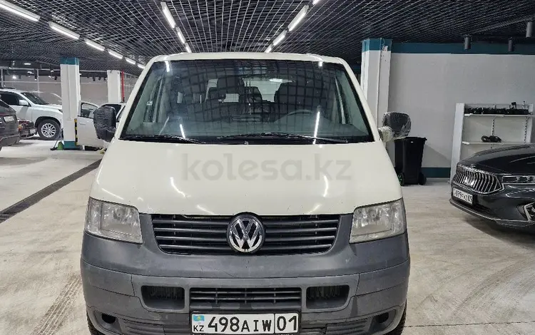 Volkswagen Caravelle 2008 года за 6 500 000 тг. в Астана