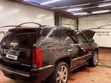 Cadillac Escalade 2007 годаүшін13 000 000 тг. в Алматы – фото 2