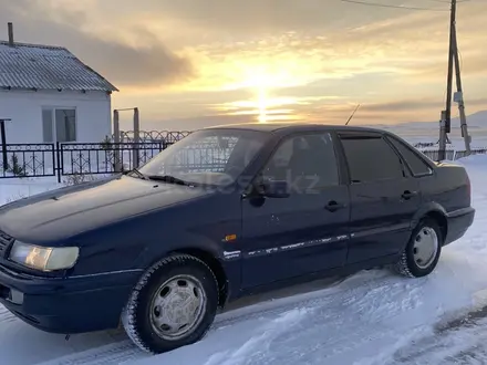 Volkswagen Passat 1993 года за 1 500 000 тг. в Караганда – фото 4