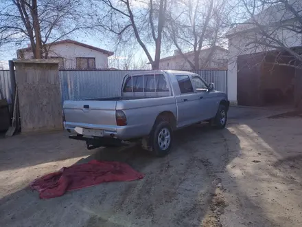 Mitsubishi L200 2006 года за 2 900 000 тг. в Кульсары – фото 4