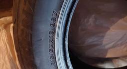 Шины Bridgestone 215/60/16. за 80 000 тг. в Караганда – фото 3