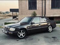 Mercedes-Benz E 280 1993 года за 2 000 000 тг. в Жезказган