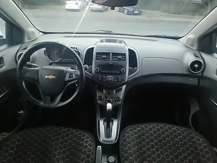 Chevrolet Aveo 2014 года за 2 700 000 тг. в Астана – фото 14