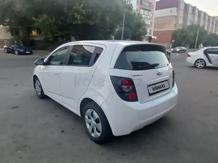 Chevrolet Aveo 2014 года за 2 700 000 тг. в Астана – фото 6