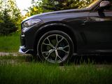 BMW X5 2021 года за 38 000 000 тг. в Семей – фото 4