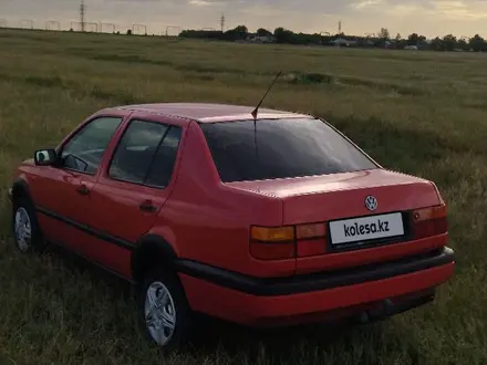 Volkswagen Vento 1994 года за 1 150 000 тг. в Караганда – фото 8