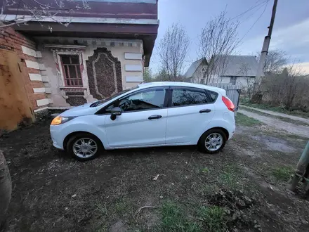 Ford Fiesta 2011 года за 3 100 000 тг. в Усть-Каменогорск – фото 4
