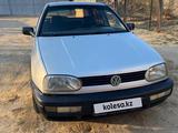 Volkswagen Golf 1994 годаүшін1 100 000 тг. в Кульсары