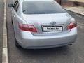 Toyota Camry 2007 года за 6 100 000 тг. в Шымкент – фото 2