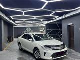 Toyota Camry 2017 годаүшін10 700 000 тг. в Алматы – фото 4