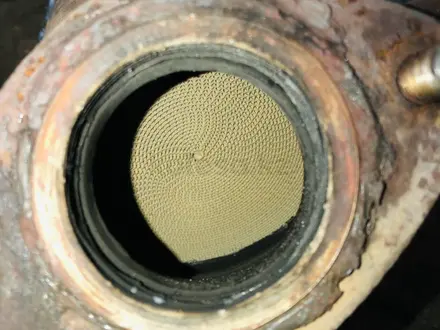 Катализатор универсальный. Евро 4-5 за 100 000 тг. в Алматы – фото 9