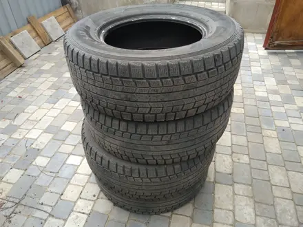 Комплект шин   Dunlop Grandtrek SJ7 за 50 000 тг. в Усть-Каменогорск