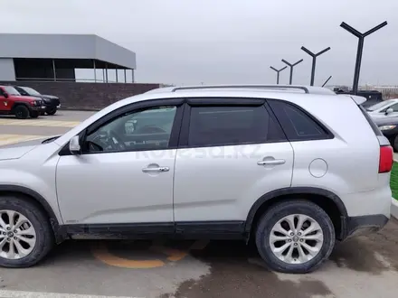 Kia Sorento 2013 года за 9 000 000 тг. в Актау – фото 2
