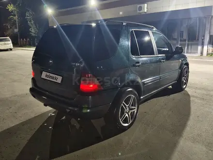 Mercedes-Benz ML 320 1998 года за 4 200 000 тг. в Павлодар – фото 6