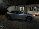 Toyota Camry 2014 годаүшін7 200 000 тг. в Казалинск – фото 2