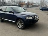 Volkswagen Touareg 2004 года за 4 999 999 тг. в Алматы