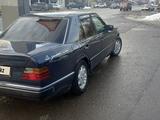 Mercedes-Benz E 230 1991 годаfor1 700 000 тг. в Алматы