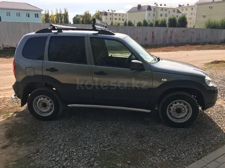 Chevrolet Niva 2020 года за 6 500 000 тг. в Актобе – фото 3