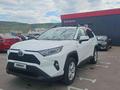 Toyota RAV4 2021 года за 12 100 000 тг. в Алматы – фото 2