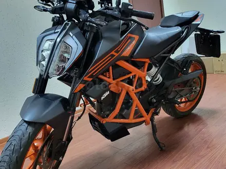 KTM  Duke 125 2021 года за 2 800 000 тг. в Степногорск – фото 2