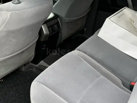 Toyota Land Cruiser Prado 2012 года за 14 000 000 тг. в Актобе – фото 8