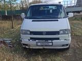 Volkswagen Multivan 1995 года за 3 500 000 тг. в Астана – фото 2