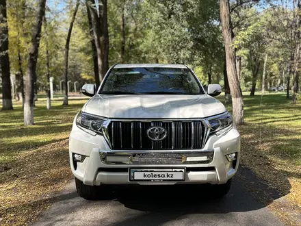 Toyota Land Cruiser Prado 2021 года за 27 500 000 тг. в Алматы – фото 3