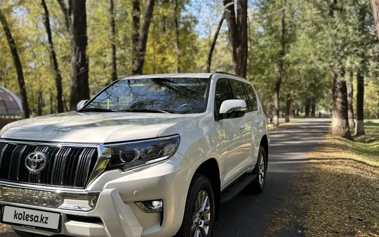 Toyota Land Cruiser Prado 2021 года за 27 500 000 тг. в Алматы