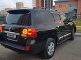 Toyota Land Cruiser 2013 годаүшін24 000 000 тг. в Астана – фото 2