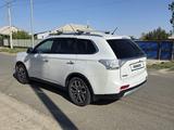 Mitsubishi Outlander 2014 годаүшін8 900 000 тг. в Атырау – фото 4