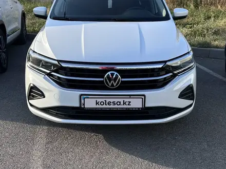 Volkswagen Polo 2021 года за 11 000 000 тг. в Шымкент – фото 2