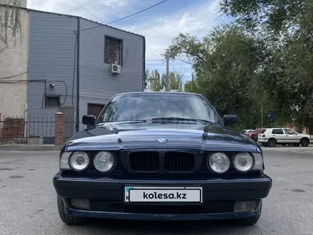 BMW 525 1992 года за 3 000 000 тг. в Алматы