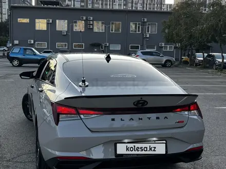 Hyundai Elantra 2022 года за 10 500 000 тг. в Алматы – фото 6