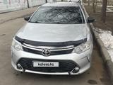 Toyota Camry 2016 года за 10 800 000 тг. в Алматы – фото 2