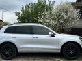 Volkswagen Touareg 2011 года за 12 750 000 тг. в Астана