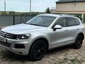 Volkswagen Touareg 2011 года за 12 750 000 тг. в Астана – фото 4