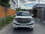 Toyota Land Cruiser 2017 года за 38 800 000 тг. в Алматы – фото 3