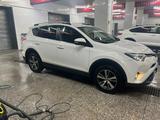 Toyota RAV4 2019 года за 11 000 000 тг. в Астана – фото 3