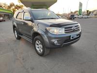 Toyota Fortuner 2005 года за 10 300 000 тг. в Алматы