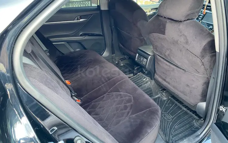 Toyota Camry 2019 года за 15 500 000 тг. в Астана