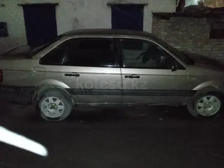 Volkswagen Passat 1991 года за 600 000 тг. в Семей