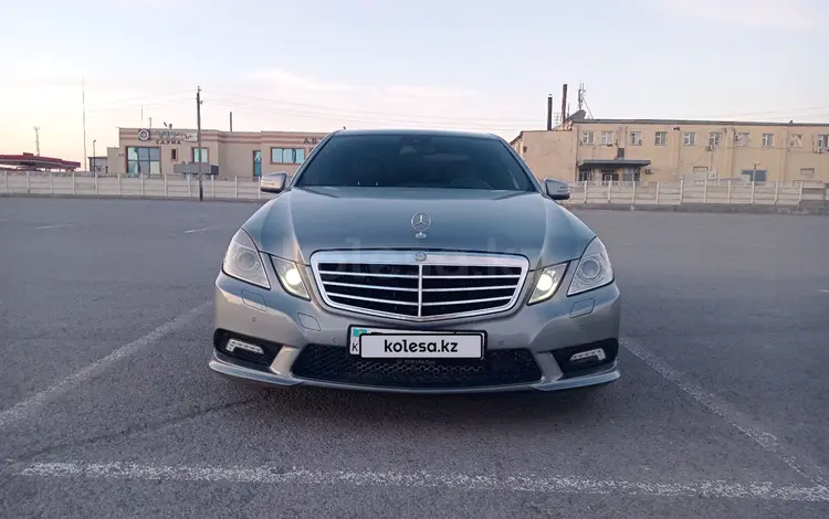 Mercedes-Benz E 200 2011 годаүшін7 600 000 тг. в Караганда