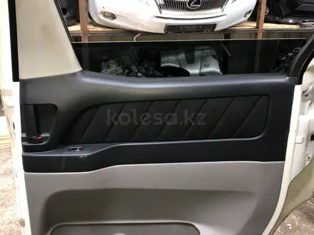 Боковая Правая Дверь Toyota Alphard До Рестайлинг за 505 тг. в Алматы – фото 2