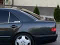 Mercedes-Benz E 55 AMG 2001 года за 5 000 000 тг. в Алматы – фото 3