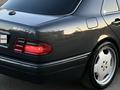 Mercedes-Benz E 55 AMG 2001 года за 5 000 000 тг. в Алматы – фото 4