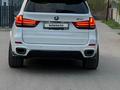 BMW X5 2017 года за 19 200 000 тг. в Алматы – фото 10