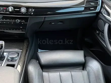 BMW X5 2017 года за 19 200 000 тг. в Алматы – фото 19