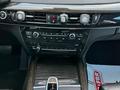 BMW X5 2017 года за 19 200 000 тг. в Алматы – фото 22