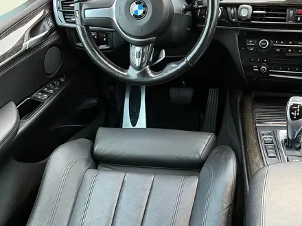 BMW X5 2017 года за 19 200 000 тг. в Алматы – фото 24