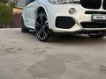 BMW X5 2017 года за 19 200 000 тг. в Алматы – фото 27